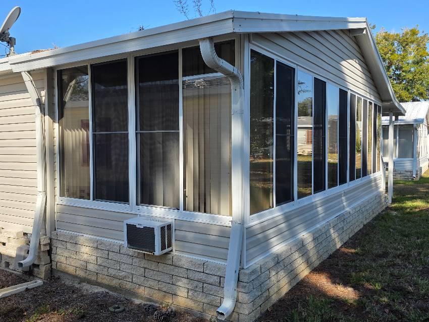 10311 S Bainbridge Terrace a Homosassa, FL Mobile or Manufactured Home for Sale