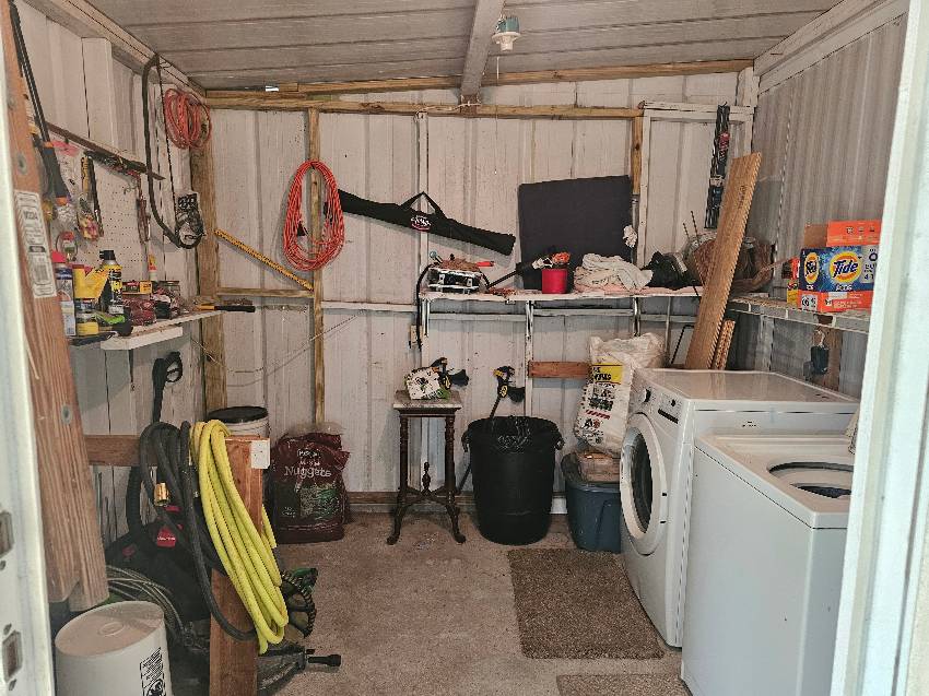 831 Mandarin St a Lakeland, FL Mobile or Manufactured Home for Sale