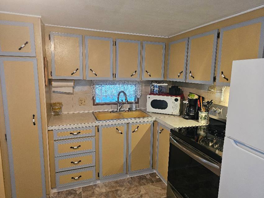 831 Mandarin St a Lakeland, FL Mobile or Manufactured Home for Sale