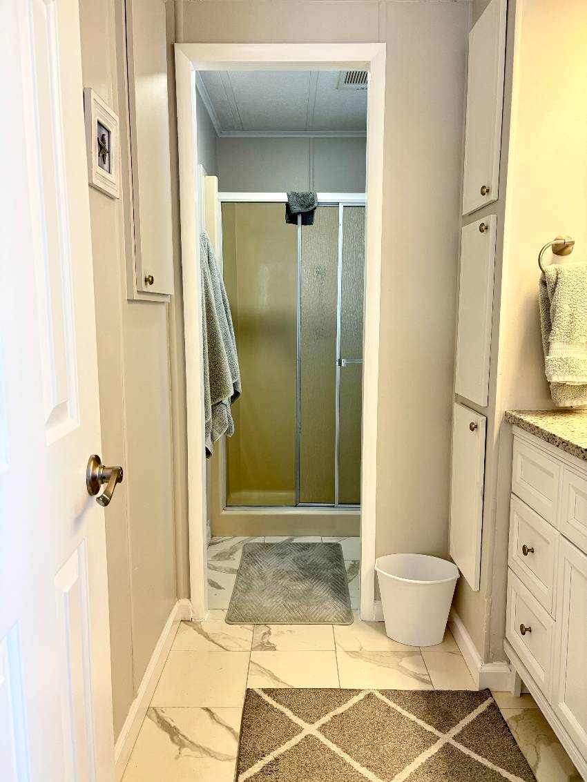 1219 N Indies Circle a Venice, FL Mobile or Manufactured Home for Sale