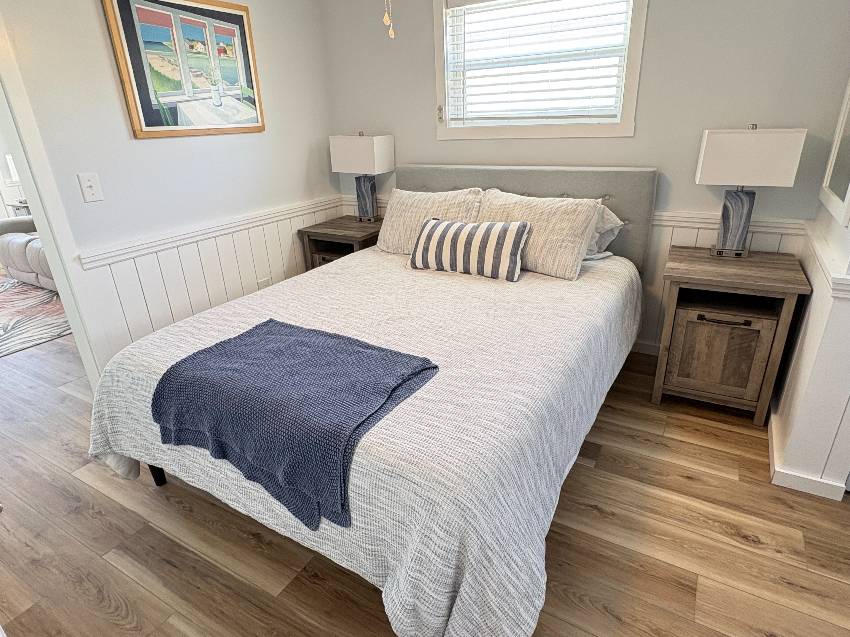 1300 N River Road, Lot E125 a Venice, FL Mobile or Manufactured Home for Sale