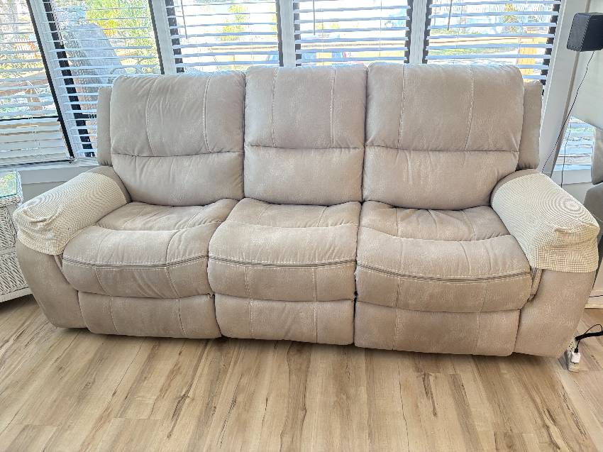 1300 N River Road, Lot R26 a Venice, FL Mobile or Manufactured Home for Sale