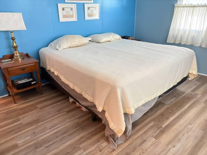 907 Trinidad W a Venice, FL Mobile or Manufactured Home for Sale