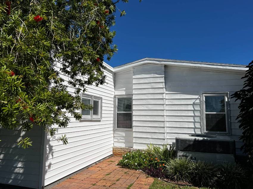 33 Marina Dr a Winter Haven, FL Mobile or Manufactured Home for Sale