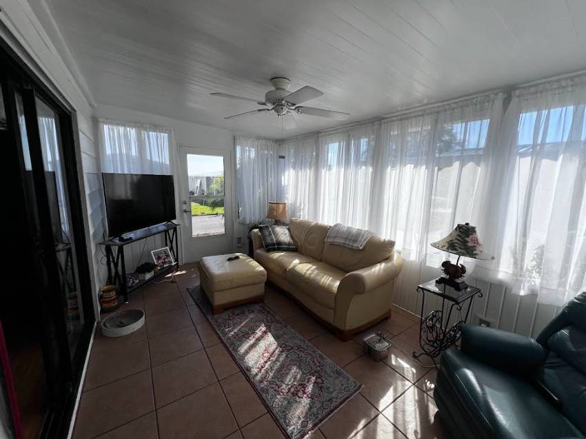 33 Marina Dr a Winter Haven, FL Mobile or Manufactured Home for Sale
