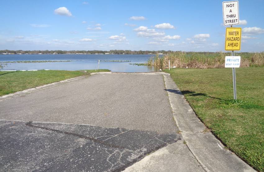 1014 Fountainview N a Lakeland, FL Mobile or Manufactured Home for Sale