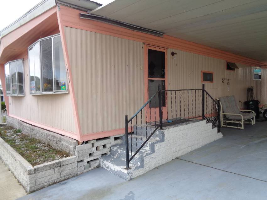 1014 Fountainview N a Lakeland, FL Mobile or Manufactured Home for Sale