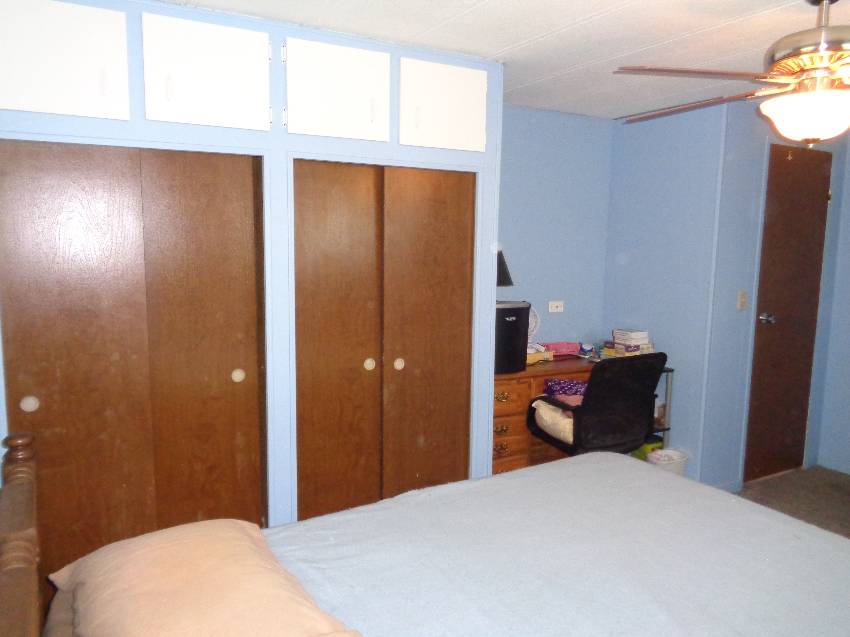 1014 Fountainview N a Lakeland, FL Mobile or Manufactured Home for Sale