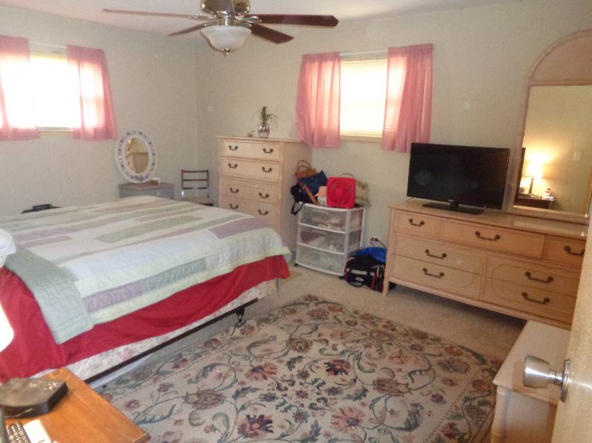 1014 Fountainview N a Lakeland, FL Mobile or Manufactured Home for Sale