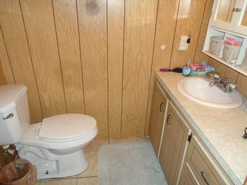 1014 Fountainview N a Lakeland, FL Mobile or Manufactured Home for Sale