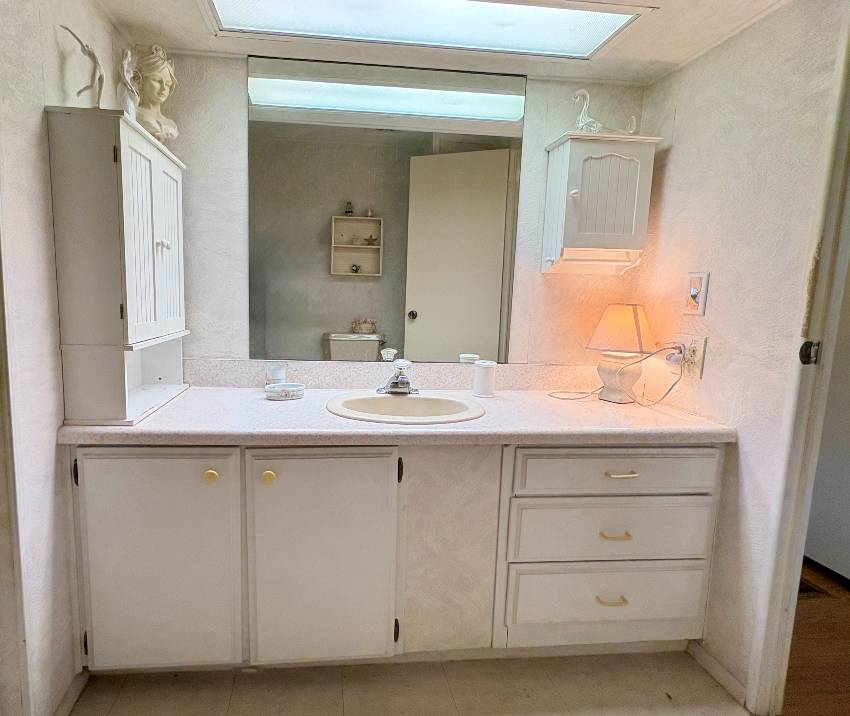 978 Guadalupe E a Venice, FL Mobile or Manufactured Home for Sale