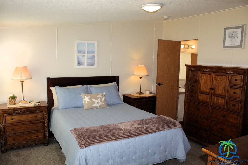 707 Red Cypress Ln a Winter Haven, FL Mobile or Manufactured Home for Sale