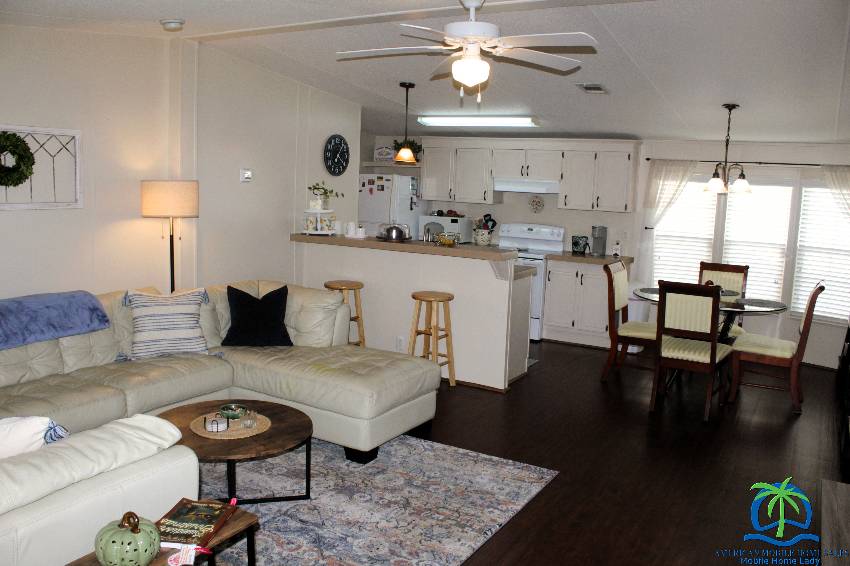 707 Red Cypress Ln a Winter Haven, FL Mobile or Manufactured Home for Sale