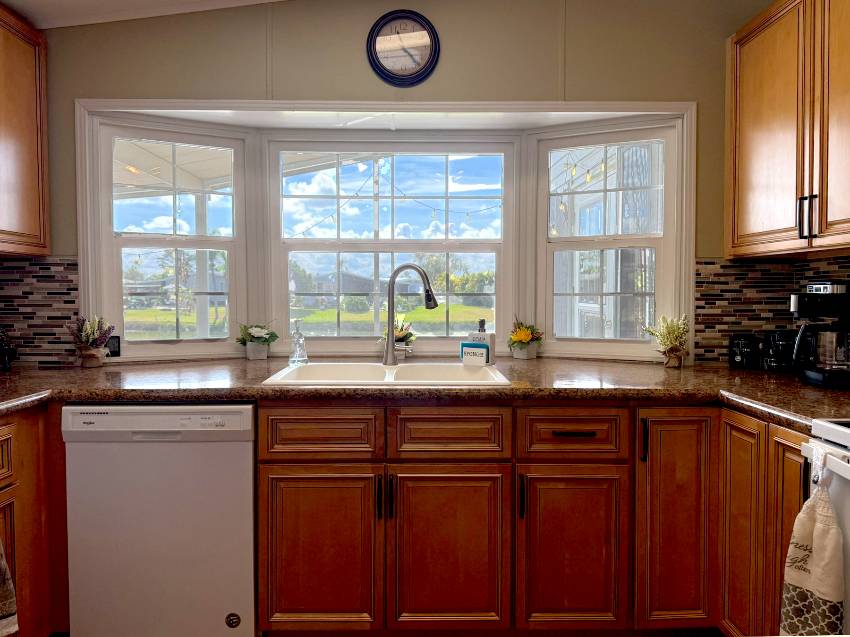 8023 Buena Vista Dr a Ellenton, FL Mobile or Manufactured Home for Sale