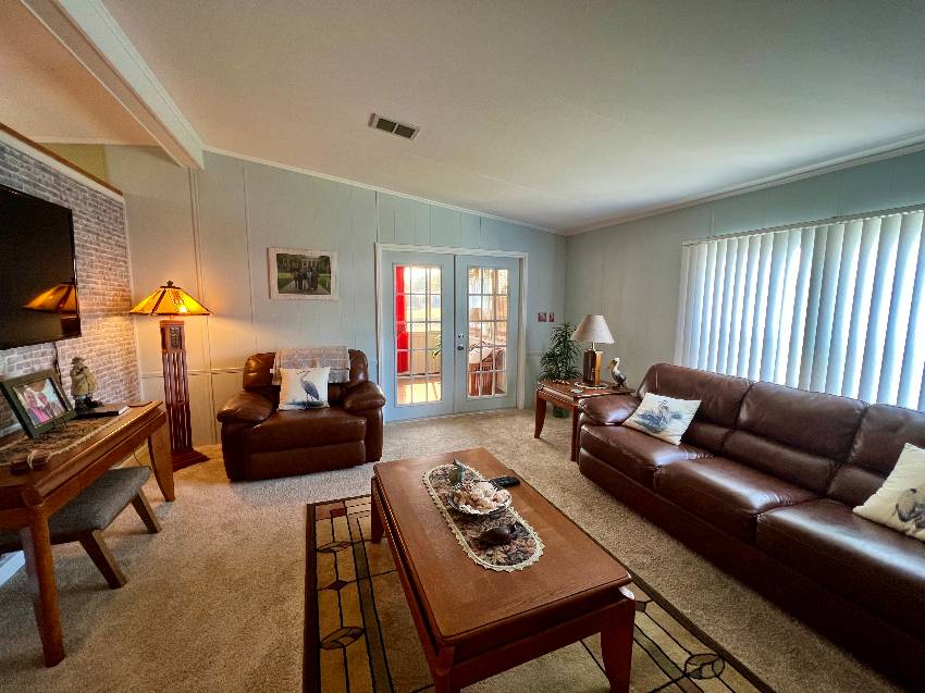 8023 Buena Vista Dr a Ellenton, FL Mobile or Manufactured Home for Sale