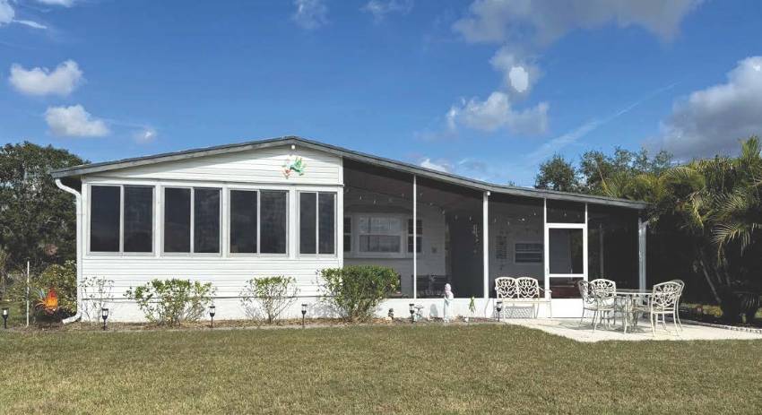 8023 Buena Vista Dr a Ellenton, FL Mobile or Manufactured Home for Sale