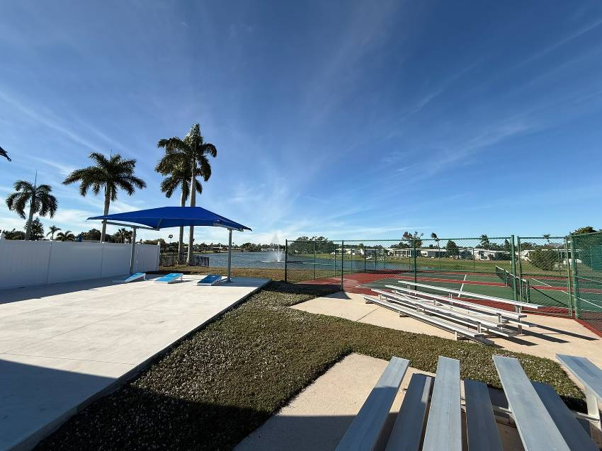 8023 Buena Vista Dr a Ellenton, FL Mobile or Manufactured Home for Sale