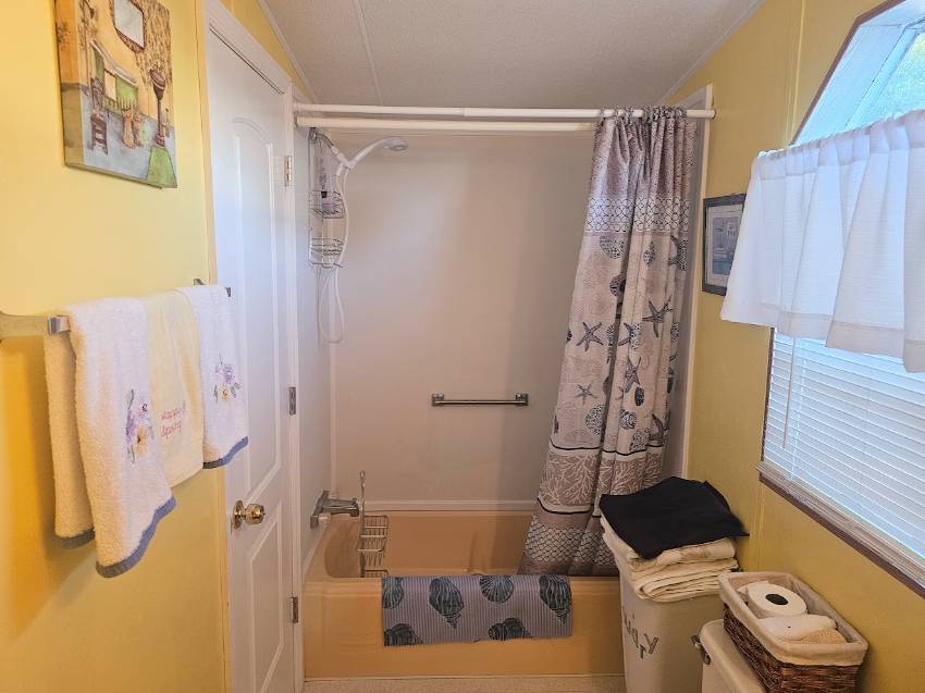 74 Lake Pointe Dr a Mulberry, FL Mobile or Manufactured Home for Sale