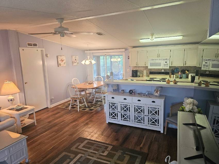 74 Lake Pointe Dr a Mulberry, FL Mobile or Manufactured Home for Sale