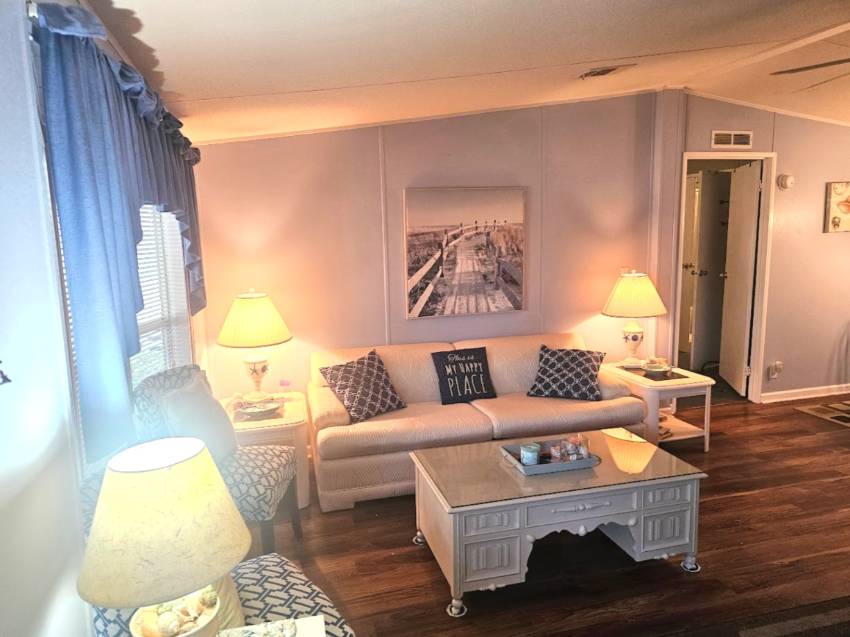 74 Lake Pointe Dr a Mulberry, FL Mobile or Manufactured Home for Sale