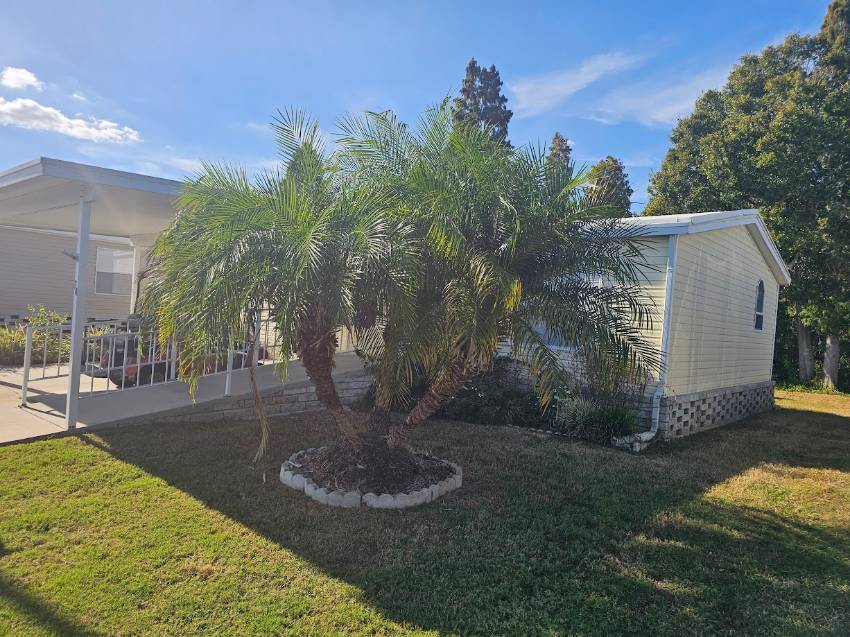 74 Lake Pointe Dr a Mulberry, FL Mobile or Manufactured Home for Sale