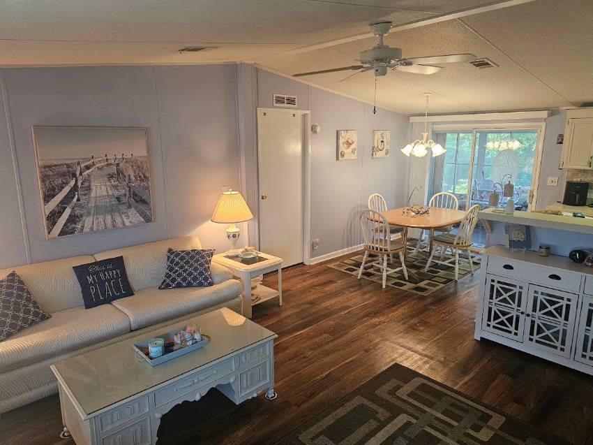 74 Lake Pointe Dr a Mulberry, FL Mobile or Manufactured Home for Sale