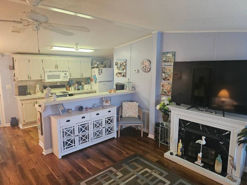 74 Lake Pointe Dr a Mulberry, FL Mobile or Manufactured Home for Sale