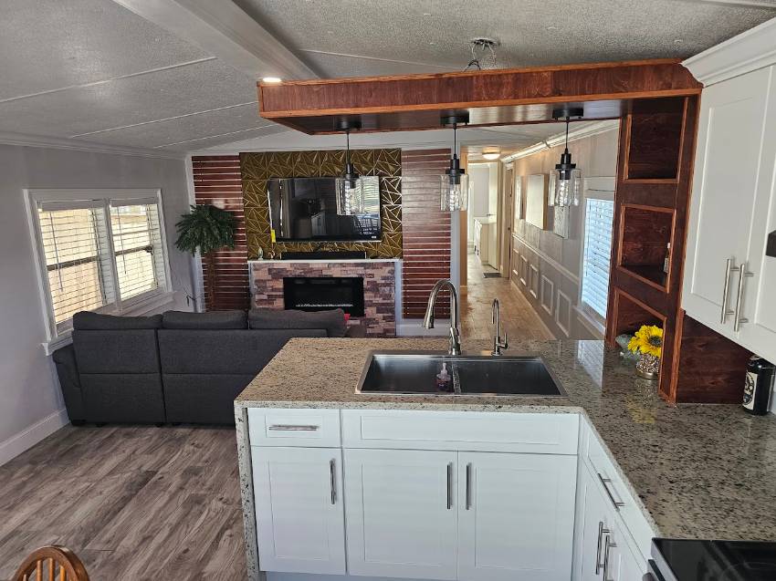 822 Mandarin St a Lakeland, FL Mobile or Manufactured Home for Sale