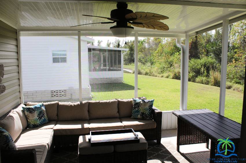 388 Siberian Cypress Circle a Winter Haven, FL Mobile or Manufactured Home for Sale