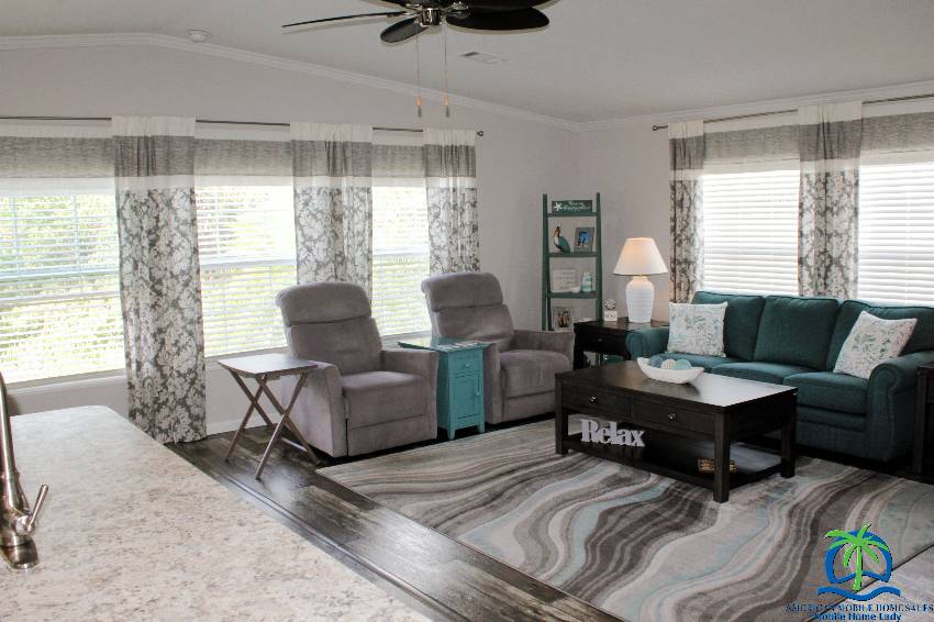 388 Siberian Cypress Circle a Winter Haven, FL Mobile or Manufactured Home for Sale