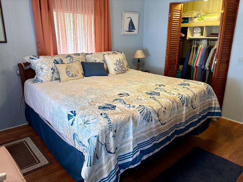 977 Sand Cay E a Venice, FL Mobile or Manufactured Home for Sale