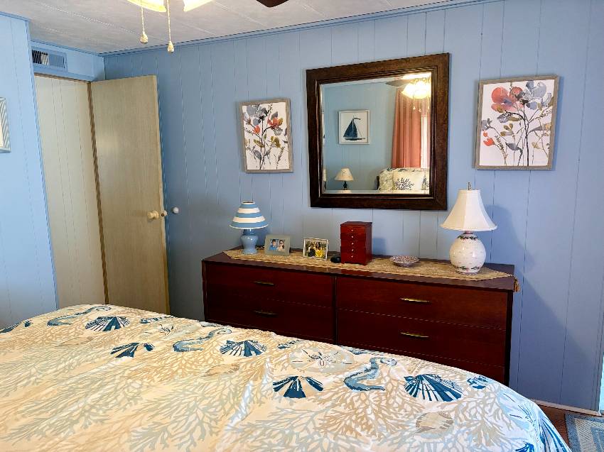 977 Sand Cay E a Venice, FL Mobile or Manufactured Home for Sale