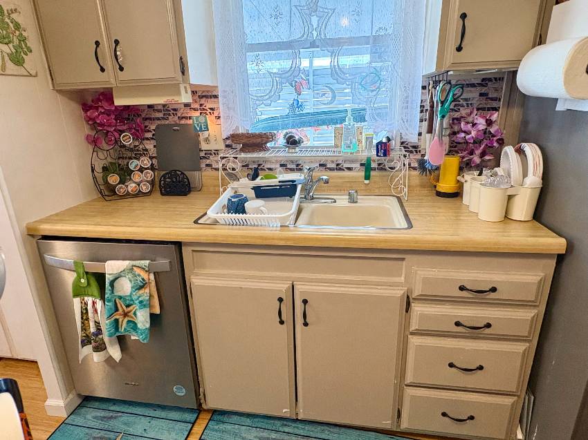 445 Cobia a Venice, FL Mobile or Manufactured Home for Sale