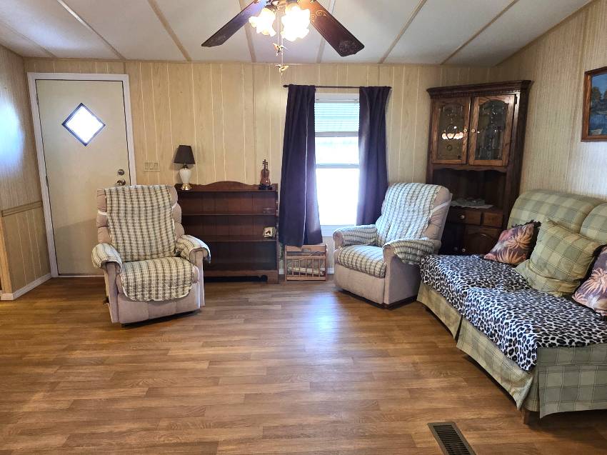 36106 Bass Dr a Dade City, FL Mobile or Manufactured Home for Sale