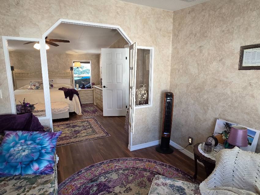 6960 W Eatonshire Path a Homosassa, FL Mobile or Manufactured Home for Sale