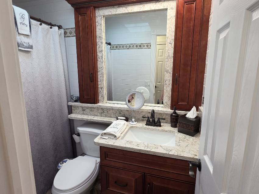 6960 W Eatonshire Path a Homosassa, FL Mobile or Manufactured Home for Sale