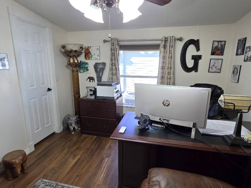 6960 W Eatonshire Path a Homosassa, FL Mobile or Manufactured Home for Sale