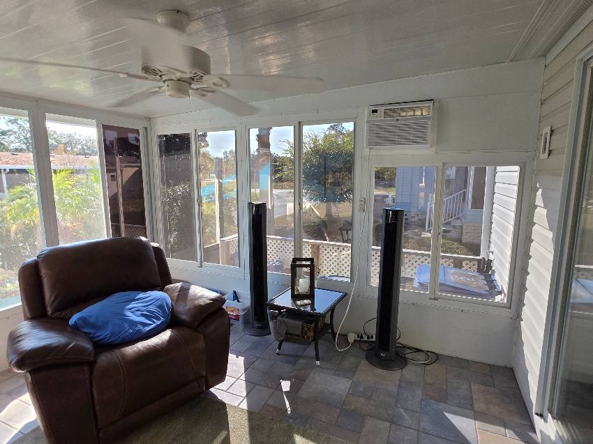 6960 W Eatonshire Path a Homosassa, FL Mobile or Manufactured Home for Sale