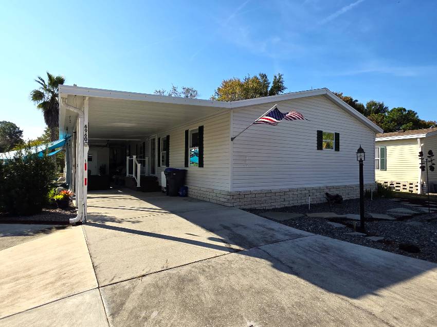 6960 W Eatonshire Path a Homosassa, FL Mobile or Manufactured Home for Sale