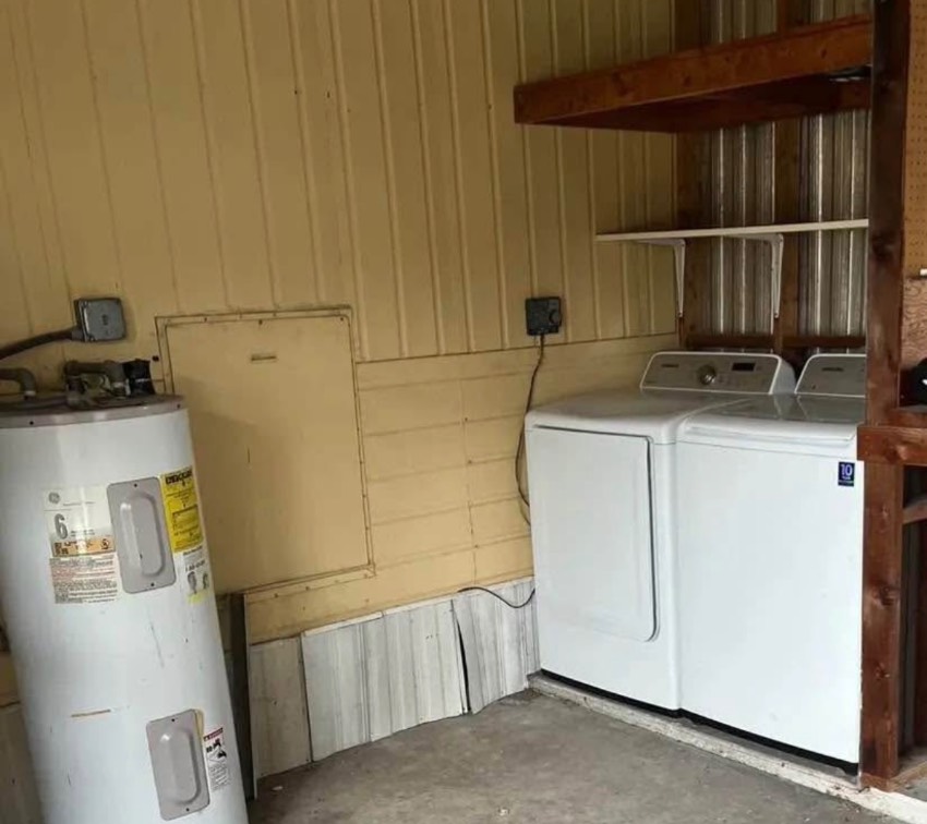 13210 Lemon Ave a Grand Island, FL Mobile or Manufactured Home for Sale