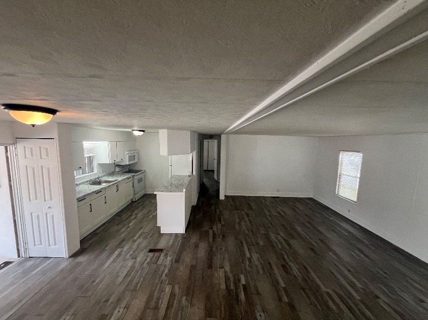 13210 Lemon Ave a Grand Island, FL Mobile or Manufactured Home for Sale