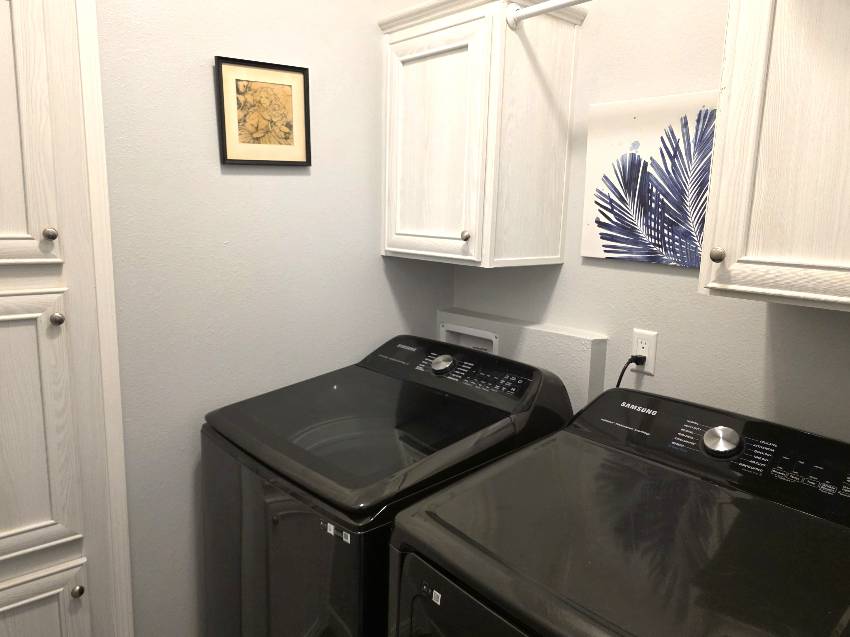 6957 W Leonshire Lane a Homosassa, FL Mobile or Manufactured Home for Sale