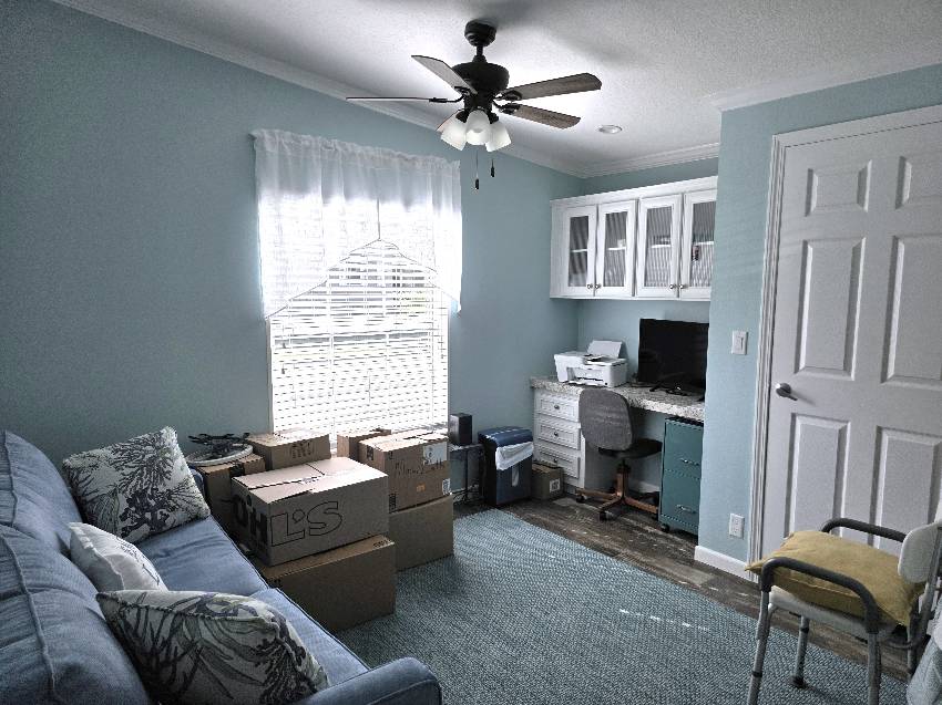 6957 W Leonshire Lane a Homosassa, FL Mobile or Manufactured Home for Sale