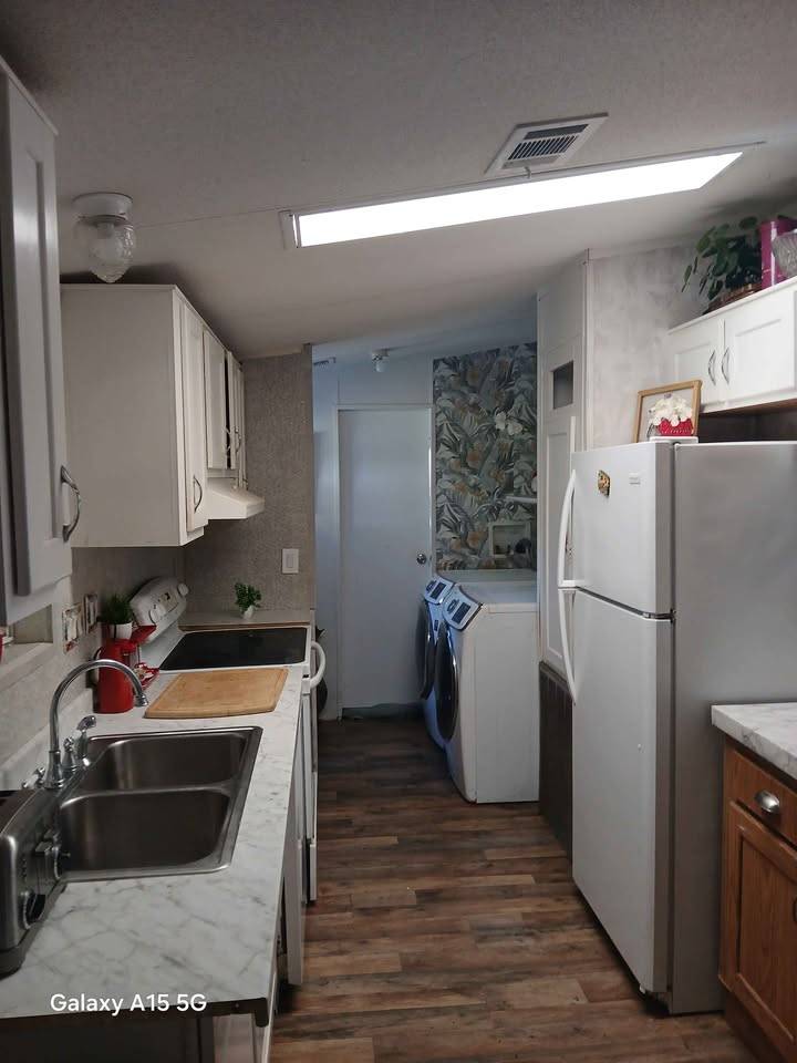 703 Royal Forest Drive a Auburndale, FL Mobile or Manufactured Home for Sale