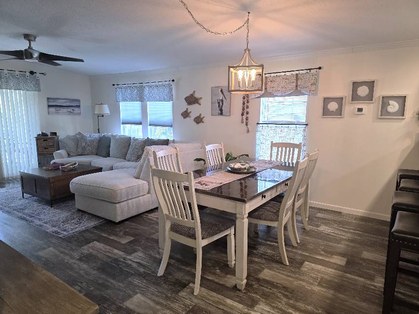 7036 W Pollans Lane a Homosassa, FL Mobile or Manufactured Home for Sale