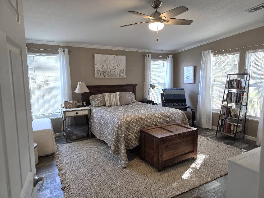 7036 W Pollans Lane a Homosassa, FL Mobile or Manufactured Home for Sale