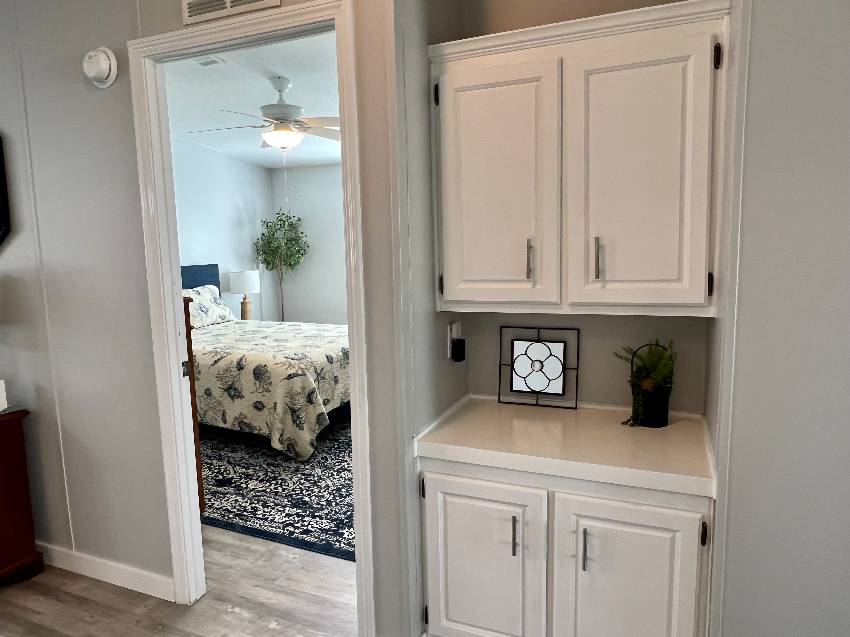 9833 Sucia Circle a Parrish, FL Mobile or Manufactured Home for Sale