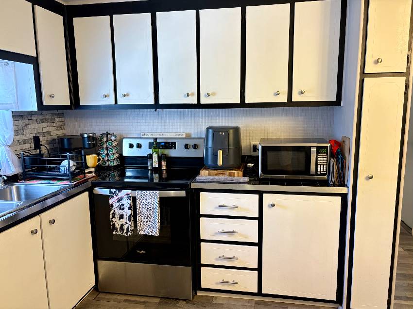 176 4th Street E a Nokomis, FL Mobile or Manufactured Home for Sale