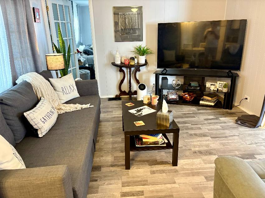 176 4th Street E a Nokomis, FL Mobile or Manufactured Home for Sale