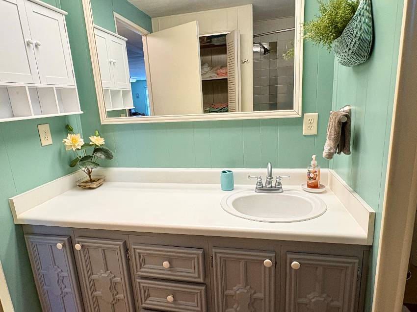 921 Eleuthera W a Venice, FL Mobile or Manufactured Home for Sale